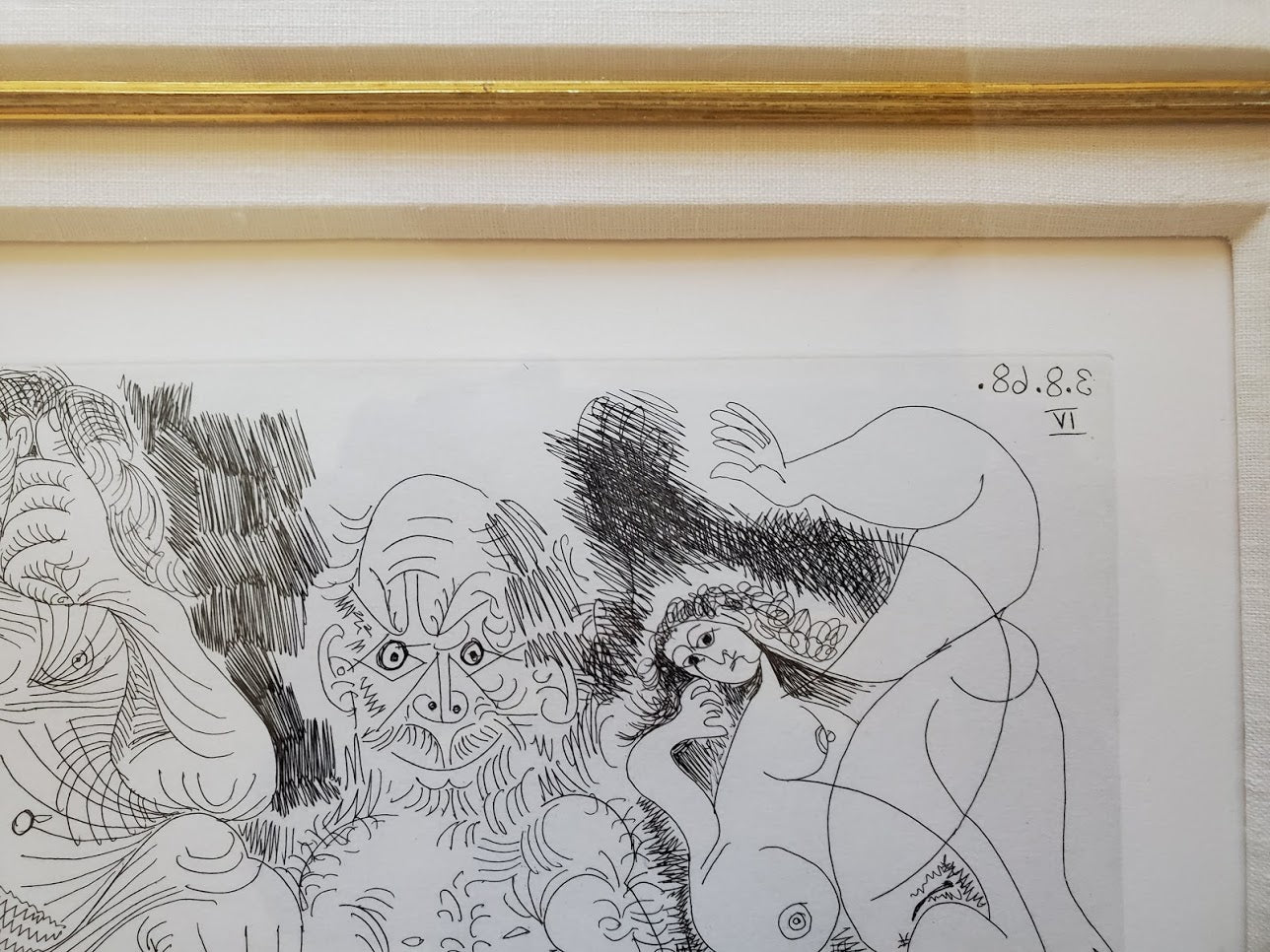 Vieillard assis avec une femme et danseuse
