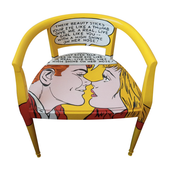 Pop Art Armchair "Nose to Nose"