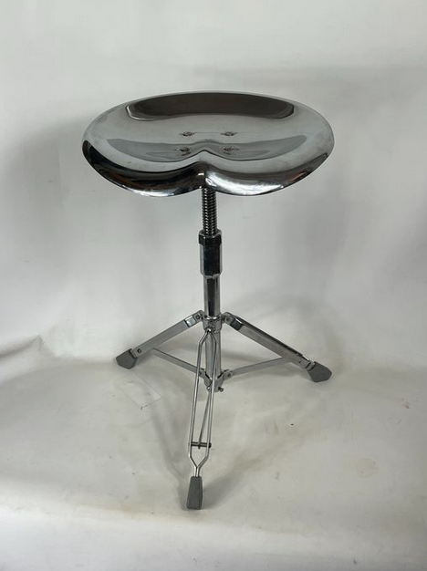 Yasu Sasamoto Dulton Stool Iron (cast/wrought)