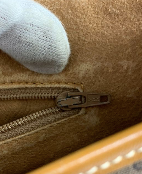 Vintage GG Gucci Shoulder Bag