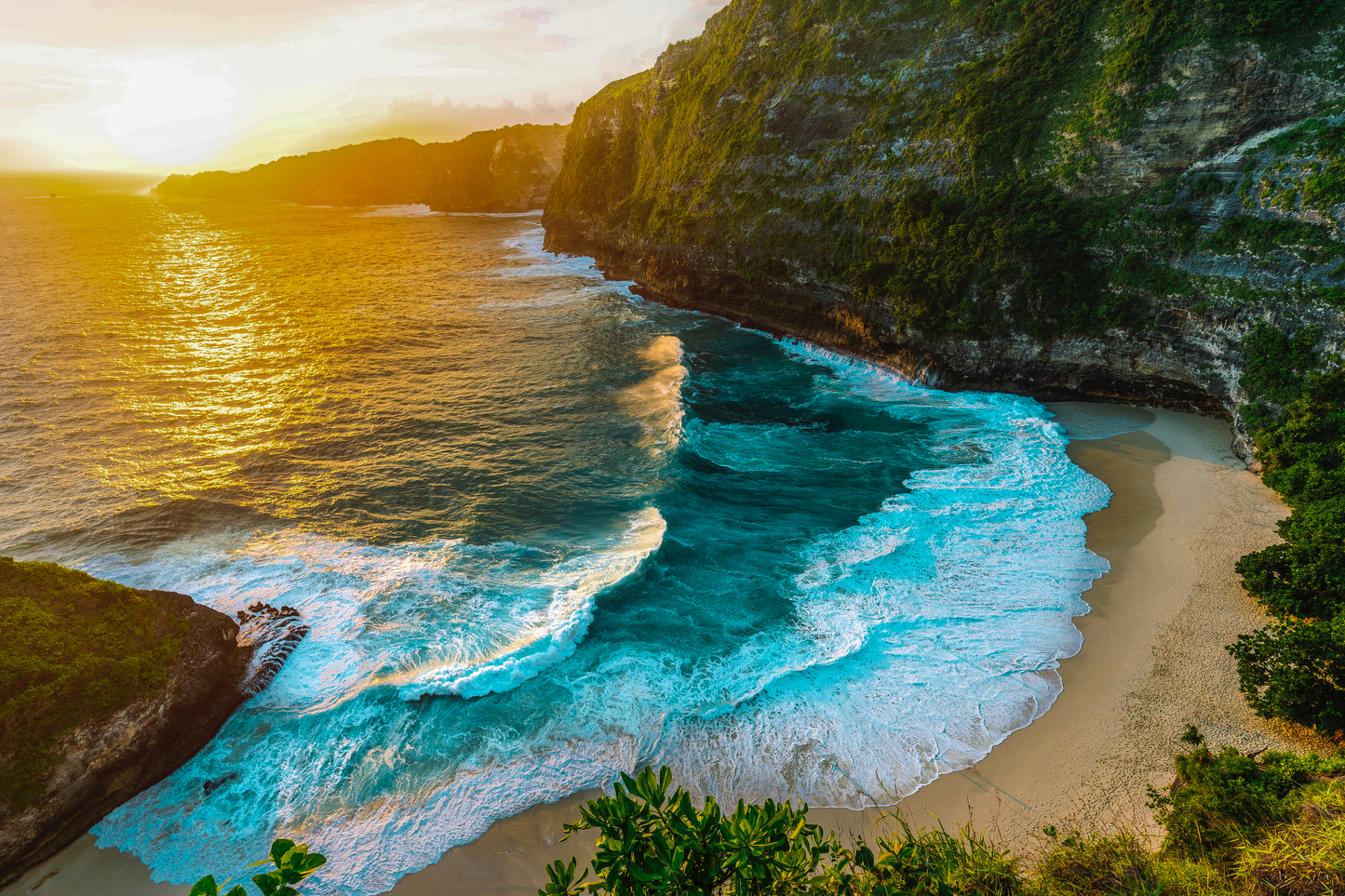 Secret Point Beach