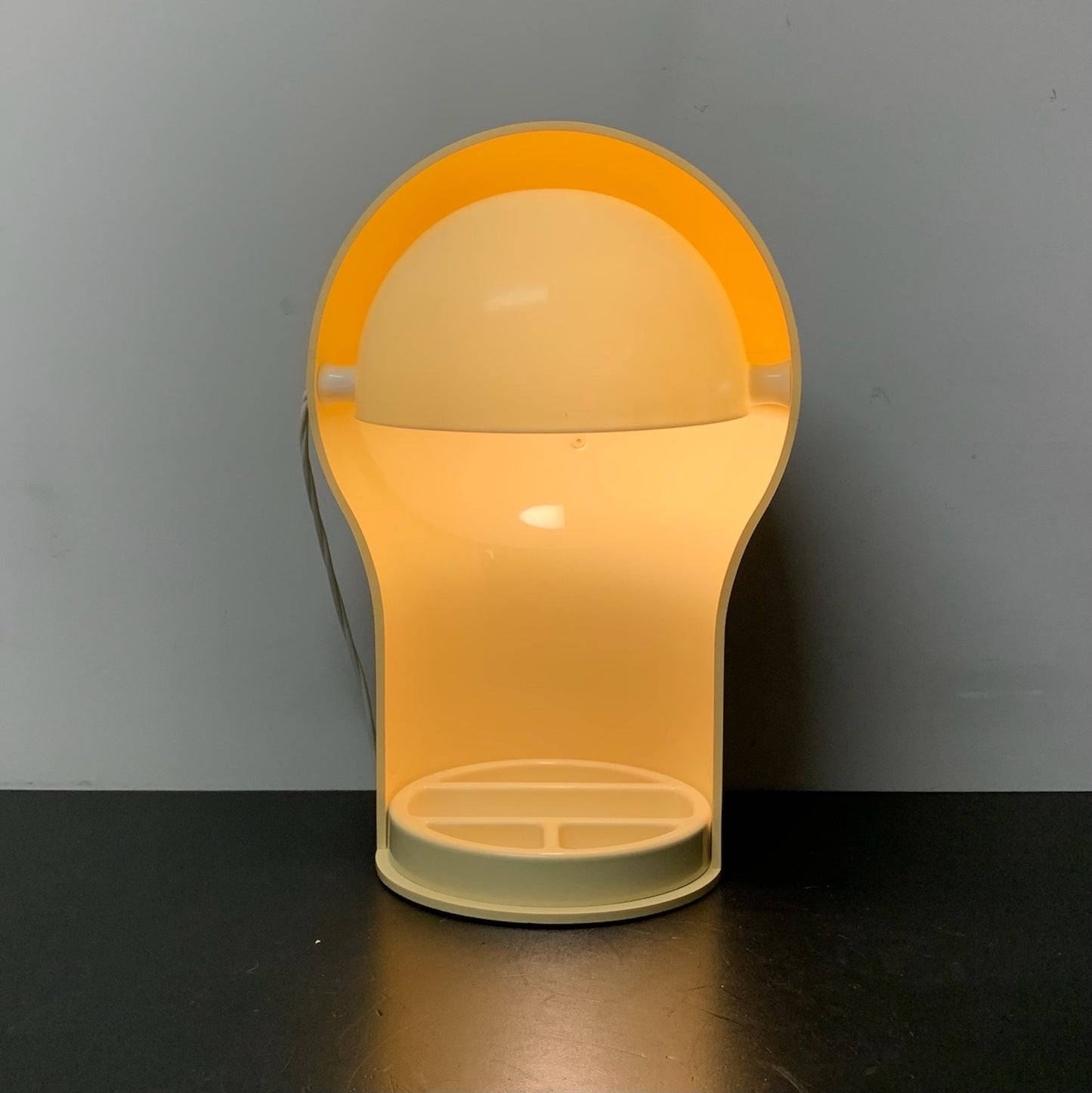 Telegono Lamp Vico Magistretti for Artemide